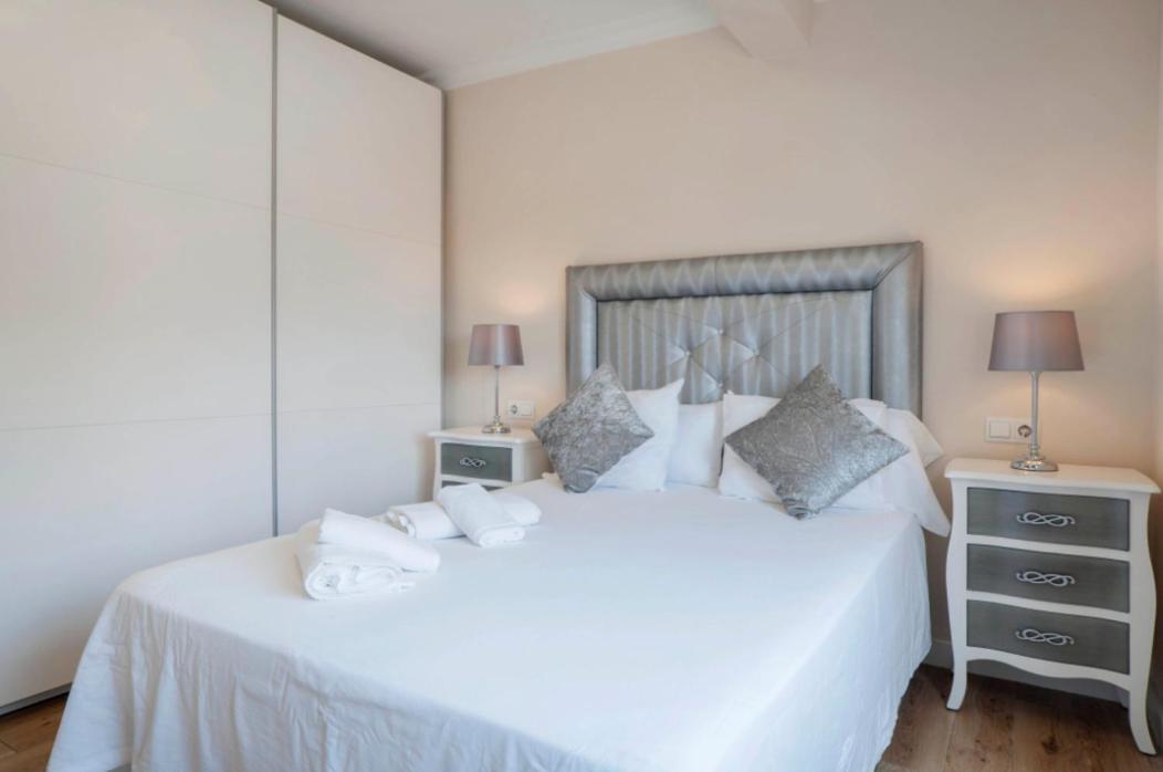 Apartamento Con Vistas A La Catedral A 15 Minutos Del Centro Malaga Zewnętrze zdjęcie